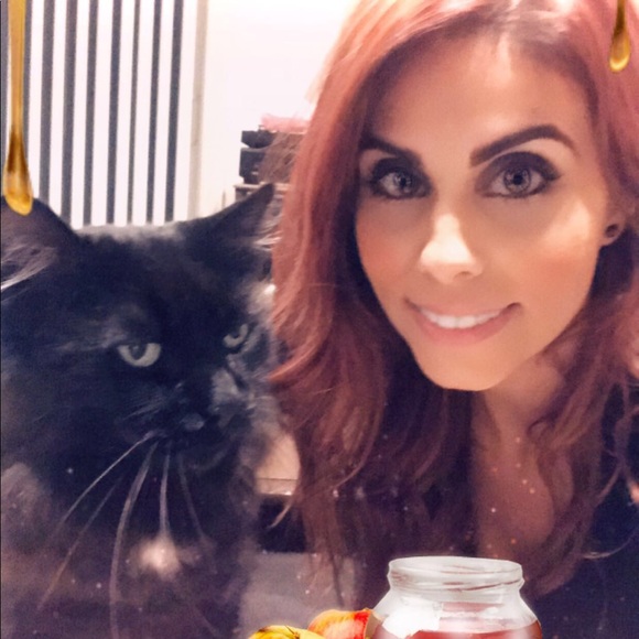 Meet your Posher Ambassador Kaili (Ky-Lee) - Picture 4 of 8